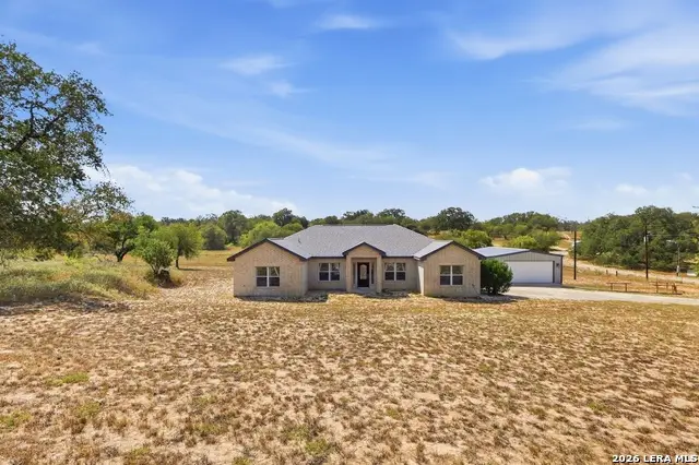254 Broken Arrow, Floresville, TX 78114 - #3
