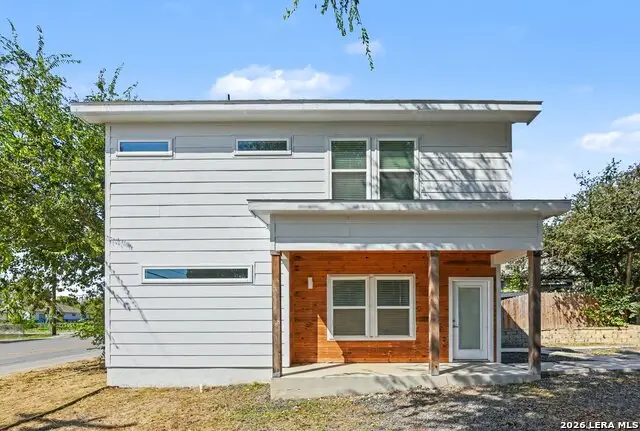 2507 E Commerce St #BLDG 1, San Antonio, TX 78203 - #3