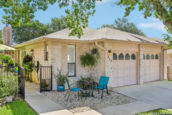 1217 Bluff Creek Cir, New Braunfels, TX 78130