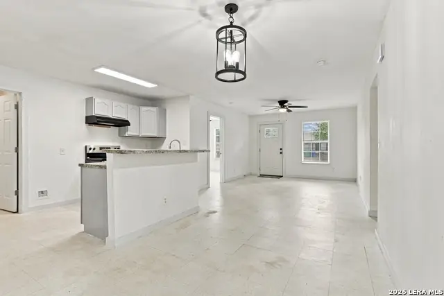 1349 Rivas St, San Antonio, TX 78207 - #1