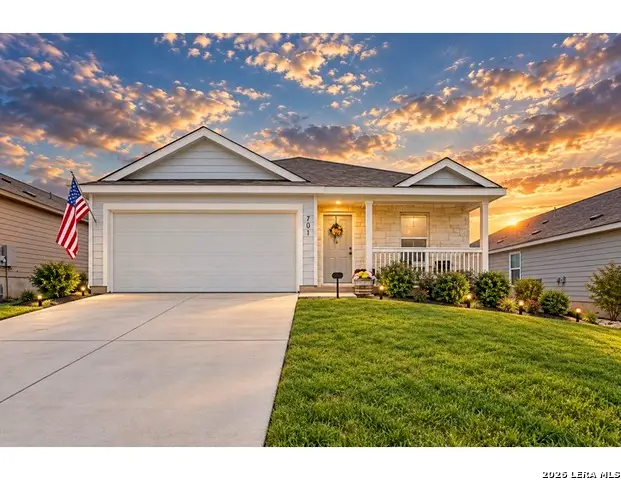 913 Riviera Ct, Seguin, TX 78155 - #1