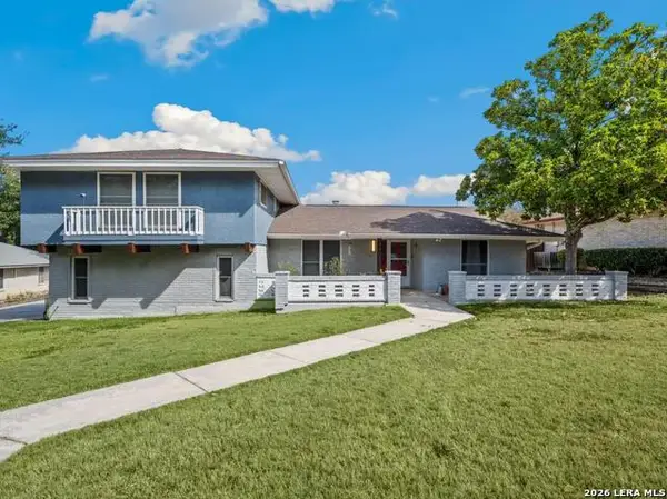 5907 Winterhaven Dr, Windcrest, TX 78239