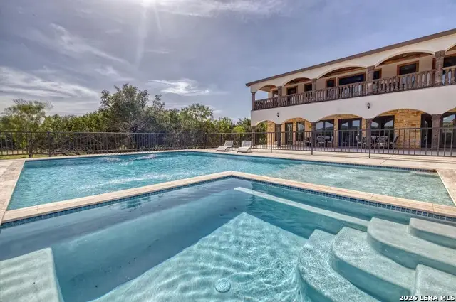 1747 Mountain Valley Dr, Concan, TX 78838 - #2