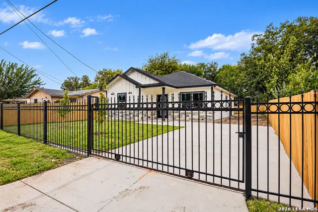 2131 Athel, San Antonio, TX 78237 - #2