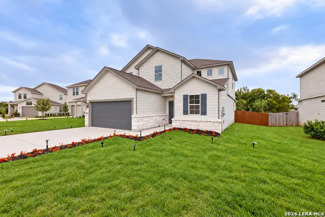 532 Copper Mine St, New Braunfels, TX 78130 - #2