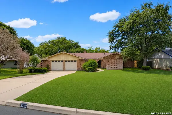 8702 Norwich Dr, San Antonio, TX 78217