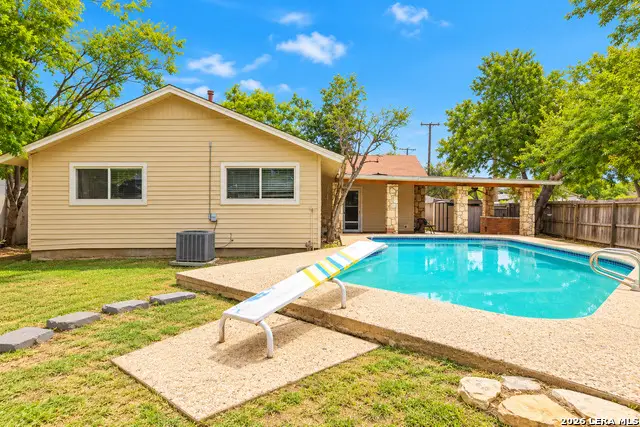 1563 Beverly Ann St, San Antonio, TX 78224 - #1