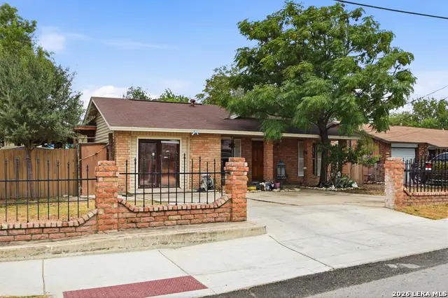 1563 Beverly Ann St, San Antonio, TX 78224 - #3