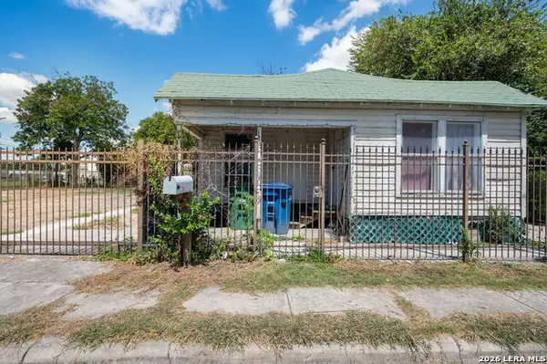 438 S San Dario Ave, San Antonio, TX 78237
