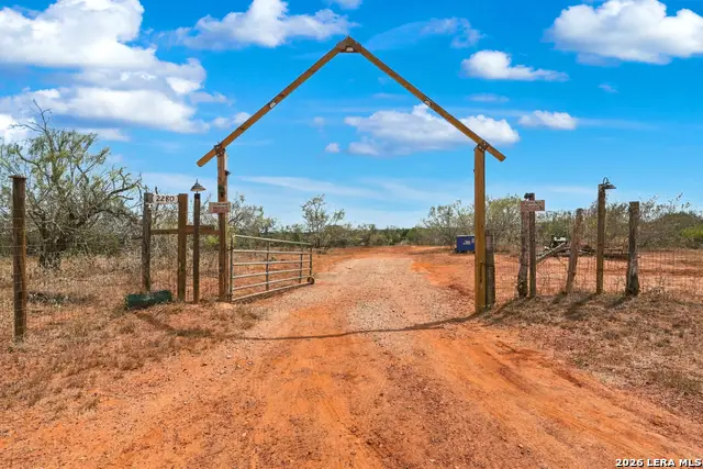 2280 County Road 117, Nixon, TX 78140 - #3