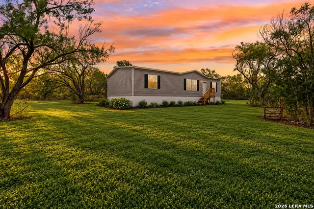 172 County Road 2667, Devine, TX 78016 - #2