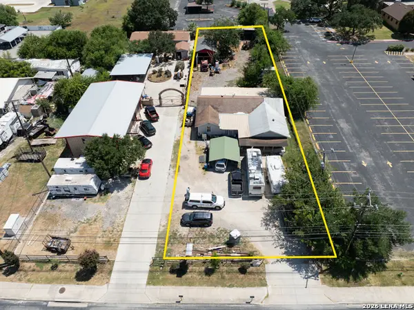 6764-2 Crestway, San Antonio, TX 78239