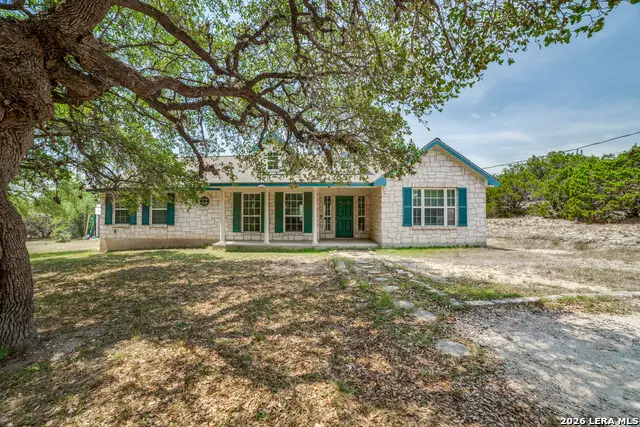 132 Forest Oaks Ln, Lakehills, TX 78063 - #1