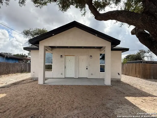 3274 Interstate 35 N, Natalia, TX 78059 - #3