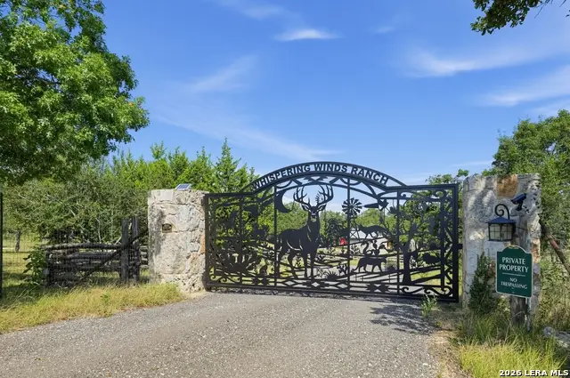 328 Himmel Rd, Fredericksburg, TX 78624 - #1