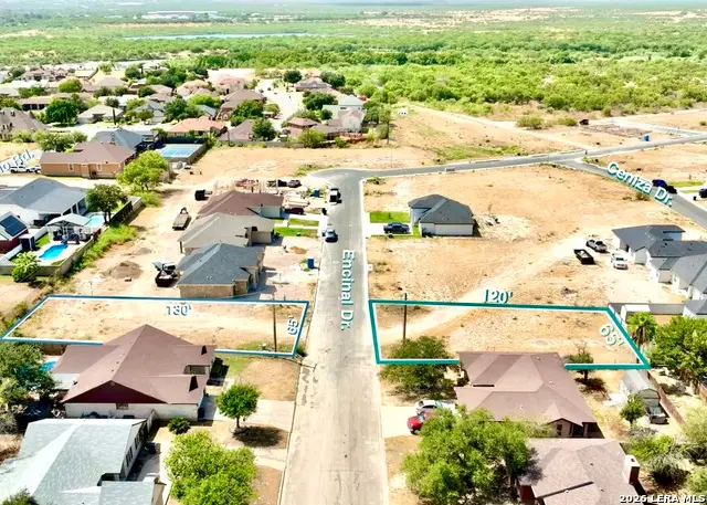 749 Encinal Dr, Eagle Pass, TX 78852 - #2