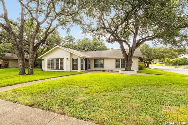 14102 Red Maple, San Antonio, TX 78247