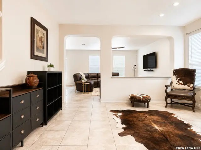 25015 Cooper Cir, San Antonio, TX 78255 - #2