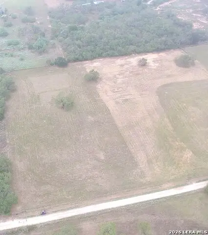 681 County Line Ln, San Antonio, TX 78223 - #2
