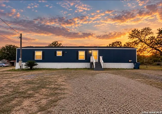 1708 Hill St, Three Rivers, TX 78071 - #1