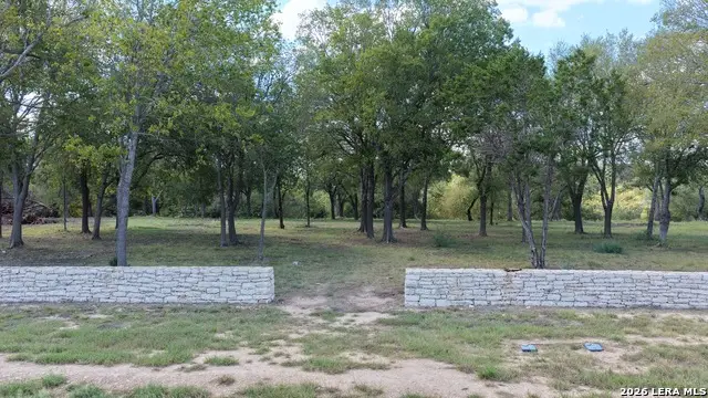 264 Riverfront Dr, New Braunfels, TX 78132 - #1