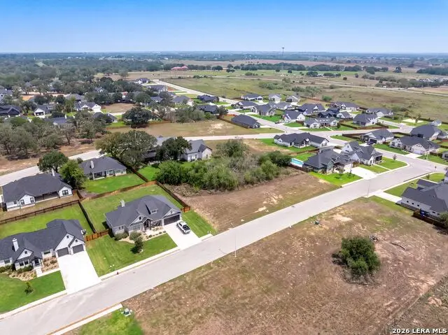 112 Ash Parkway, La Vernia, TX 78121 - #2