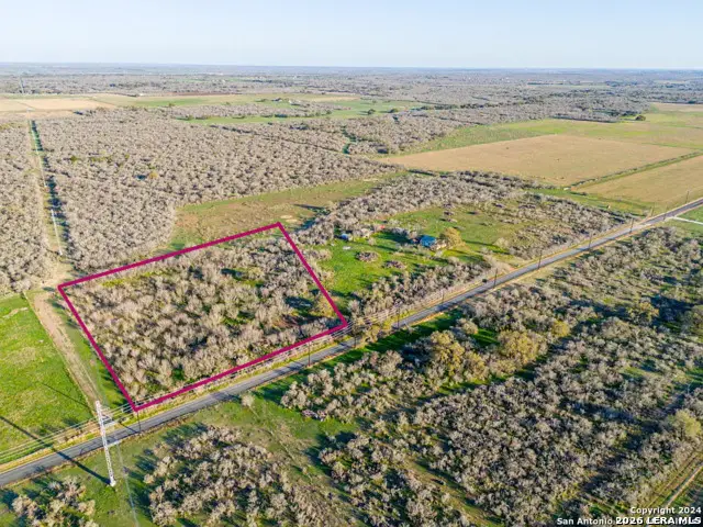 2693 Cr 467, Devine, TX 78016 - #1