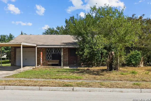 6283 Cedar Valley Dr, San Antonio, TX 78242 - #1