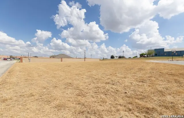 105 Juniors Pl, La Vernia, TX 78121 - #1