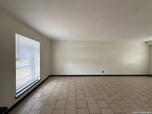 105 Cordoba Cir, Universal City, TX 78148 - #3