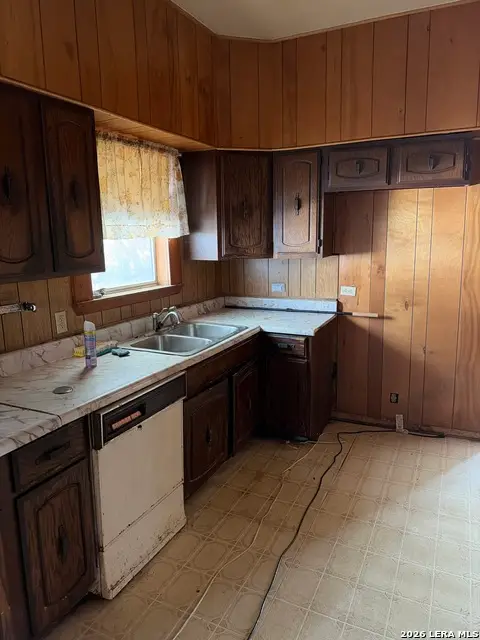 1215 Virginia Blvd, San Antonio, TX 78203 - #3