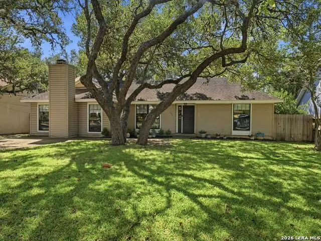 327 Deer Creek Dr, Boerne, TX 78006 - #1