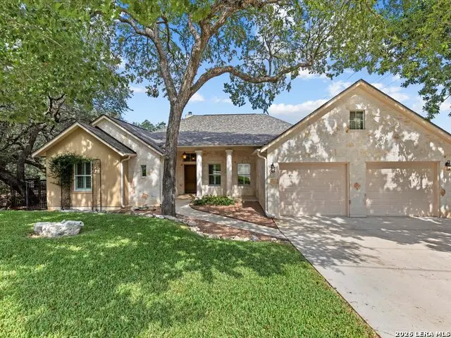 423 Elmwood, New Braunfels, TX 78130 - #1
