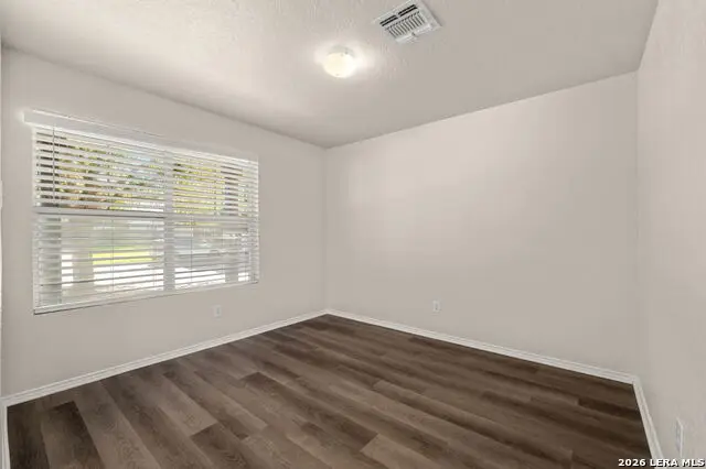 9131 Laguna Fls, San Antonio, TX 78251 - #3