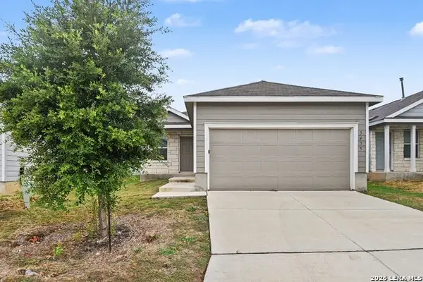 5435 Daphne Path, San Antonio, TX 78253
