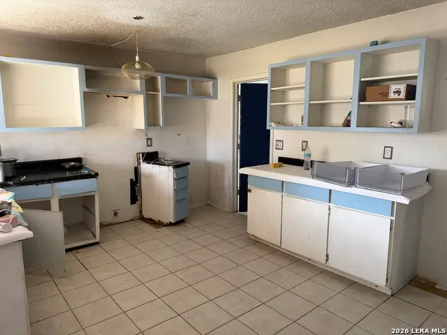 6626 Spring Haven St, San Antonio, TX 78249 - #3