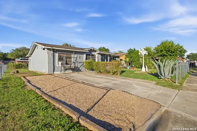3207 Aragon Dr, San Antonio, TX 78211 - #1