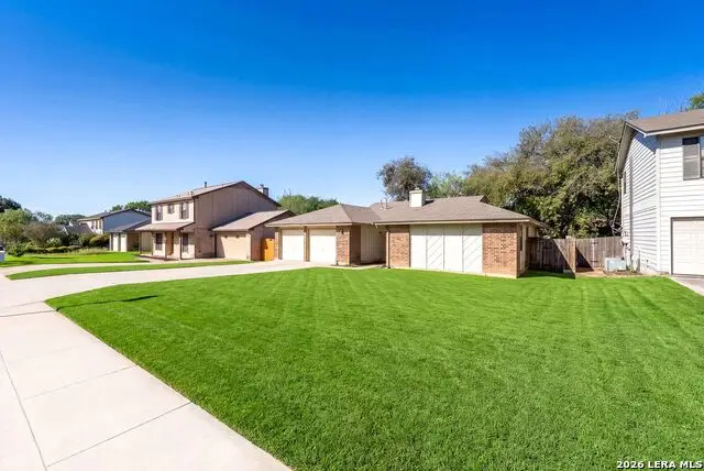7275 Flaming Forest St, San Antonio, TX 78250 - #3