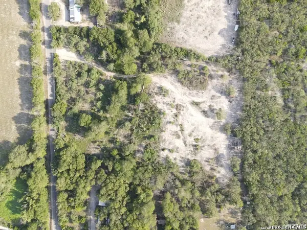 2130 Goeth, San Antonio, TX 78221