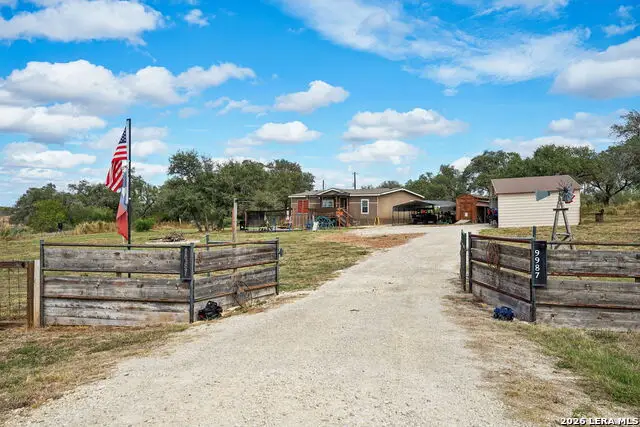 10015 Fm 2200 S, Yancey, TX 78886 - #2