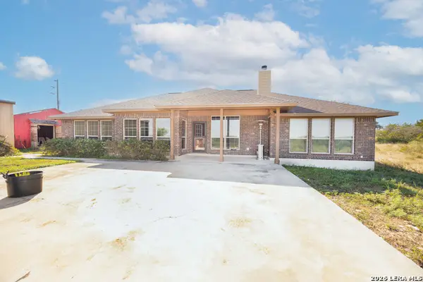 1405 County Road 251, Hondo, TX 78861