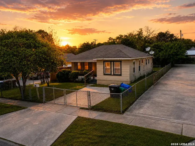 335 Hermitage Ct, San Antonio, TX 78223 - #2
