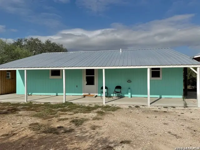 153 Pvt. 4022, Beeville, TX 78102 - #1