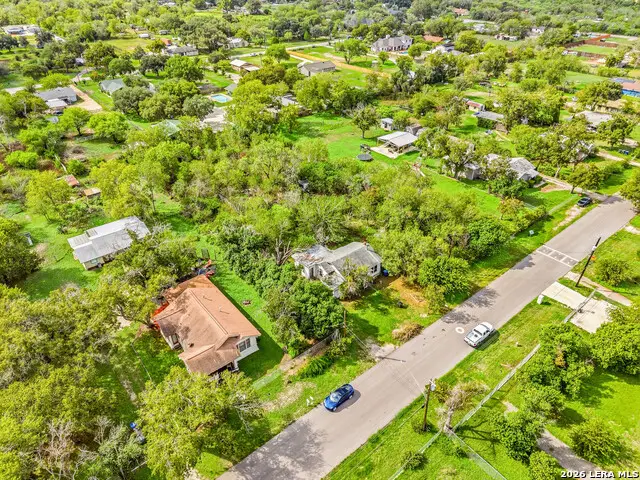 202 Elaine Rd, San Antonio, TX 78222 - #2