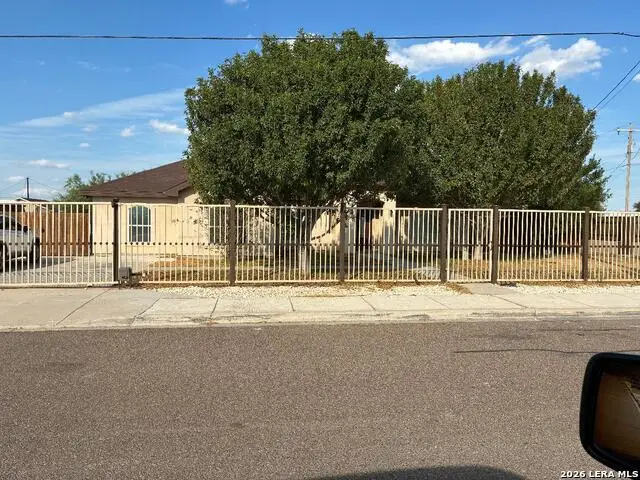 369 Herrera Dr, Eagle Pass, TX 78852 - #1