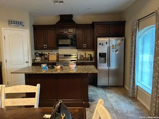 369 Herrera Dr, Eagle Pass, TX 78852 - #2