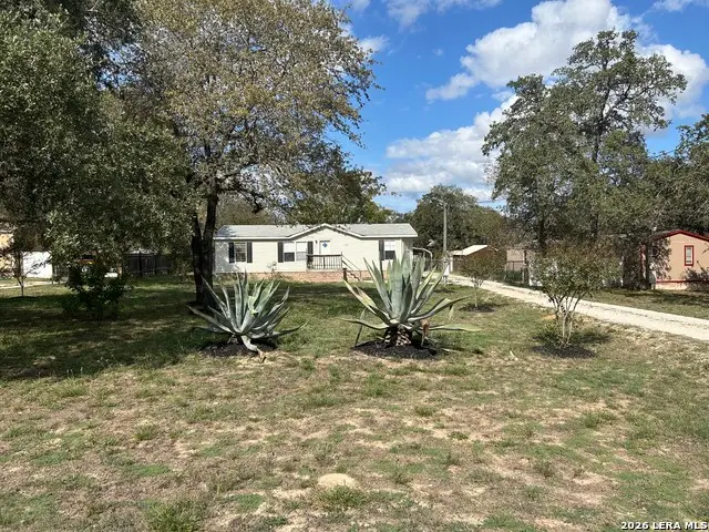 165 Brianna Ct, Von Ormy, TX 78073 - #1