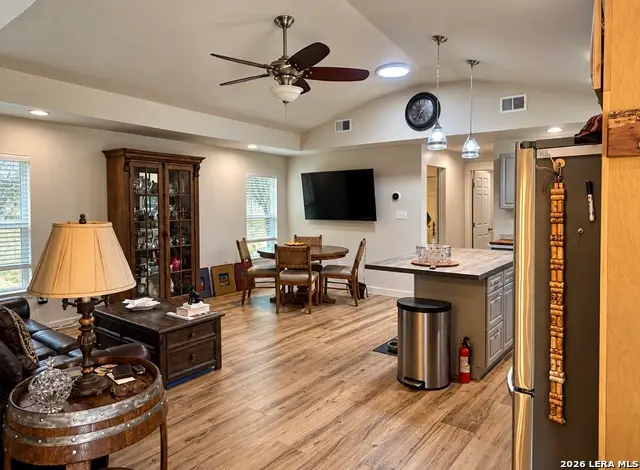 777 Robindale W, Bandera, TX 78003 - #3