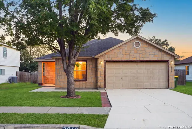 7918 Ruidoso Chase, Selma, TX 78154 - #1