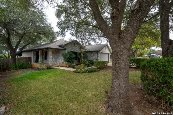 16168 Walnut Creek Dr, San Antonio, TX 78247